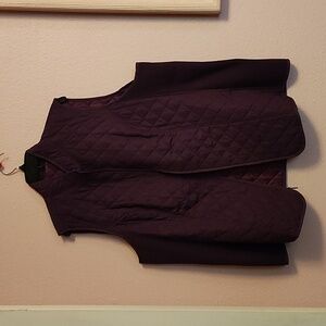 Puff vest no tag so it fits like a 3×